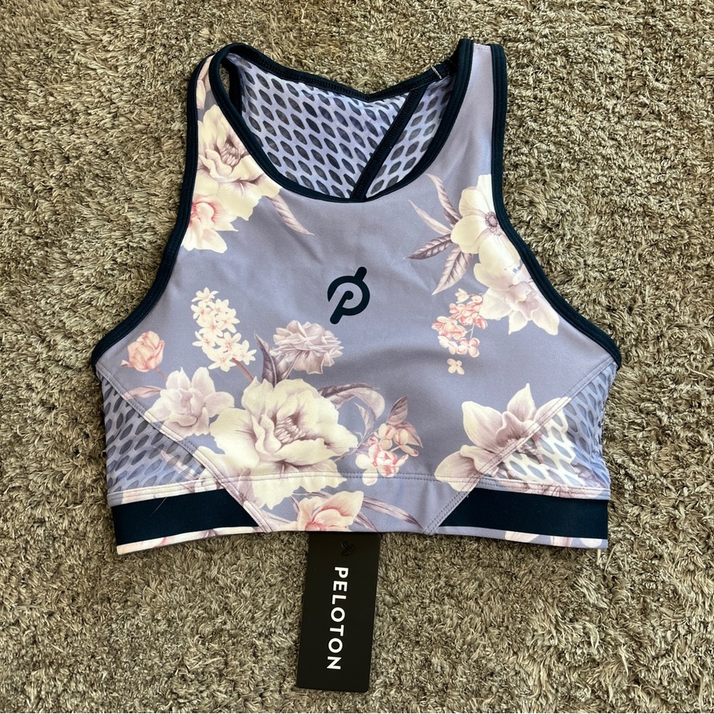 🌸 Peloton | Sports bra